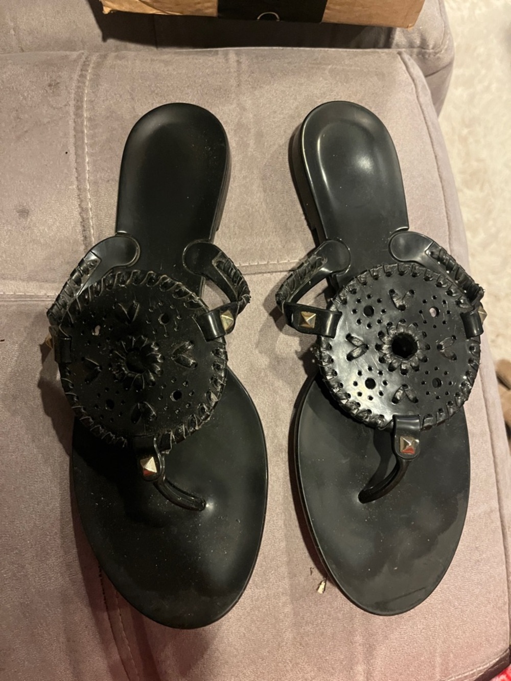 Jack Rogers Black Leatherette Circular Medallion Thong Sandals
